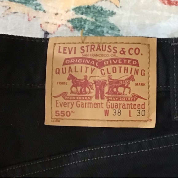 Levi's Men's Dark Jeans - Picture 3 of 3